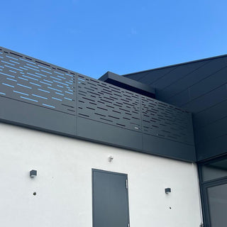 Aluminium-Terrassengeländer nach Maß in Anthrazit – Design DS-55