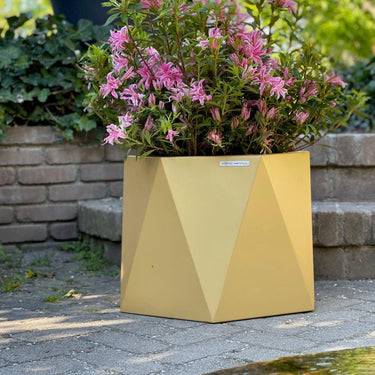 Metall-Pflanzgefäß HEXAGON - ARTIG METALL